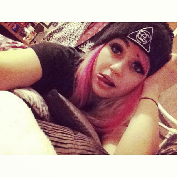 anything-could-happenn:  Someone snuggle with me 😞
