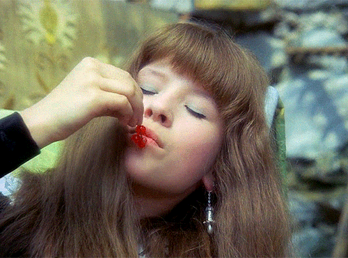 filmauteur:Valerie a týden divů (Valerie and Her Week of Wonders) (1970) Dir: Jaromil