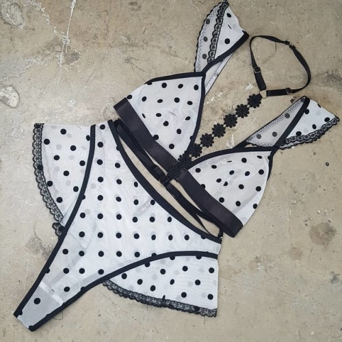 amberandindigolingerie: Good things come in threes. The brand new Amélie Bralette with the An