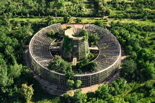 zombilenium:Greenhouse of Yerevan Botanical Garden, Armenia,James Kerwin Photography