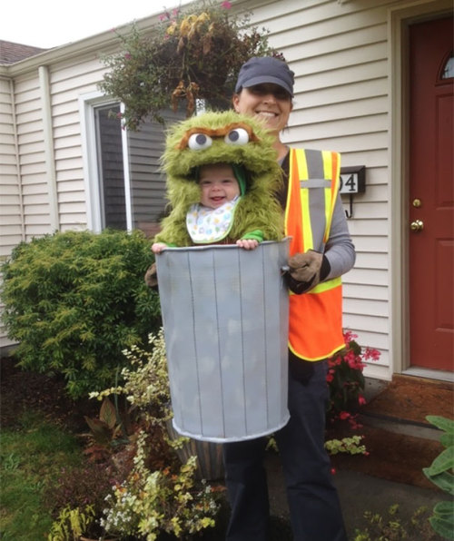 awesome-picz:     Baby Halloween Costumes That Are So Cute, It’s Scary. 