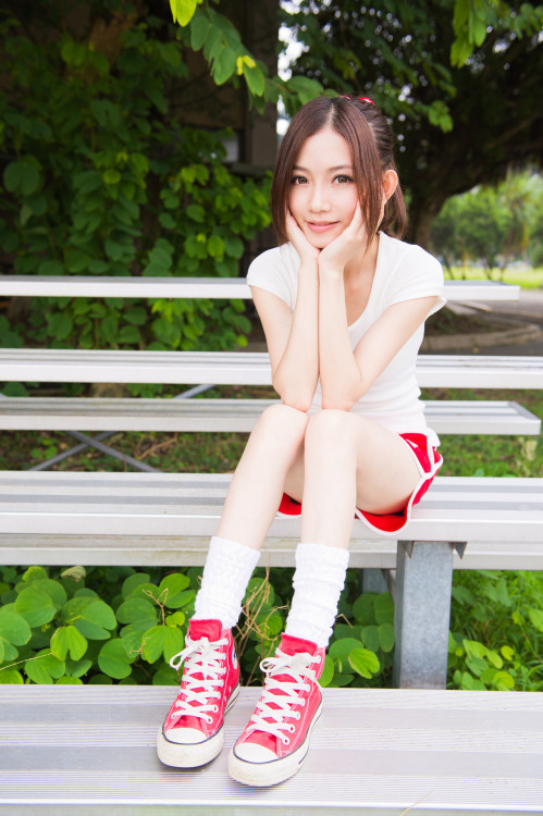 mincang: 笑顔で踏み付けられたら完全にご褒美な可愛い女の子の画像 : 画像ナビ! 