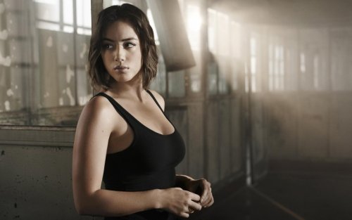 becketted:daisywarriors:Agents of SHIELD’s Chloe Bennet: Why Marvel Needs to DiversifyTV’s only Asia