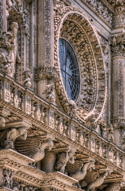 provocative-romantic-unique:  woman002:  Rosone di Santa Croce. Lecce, Italy By Paolo Margari  