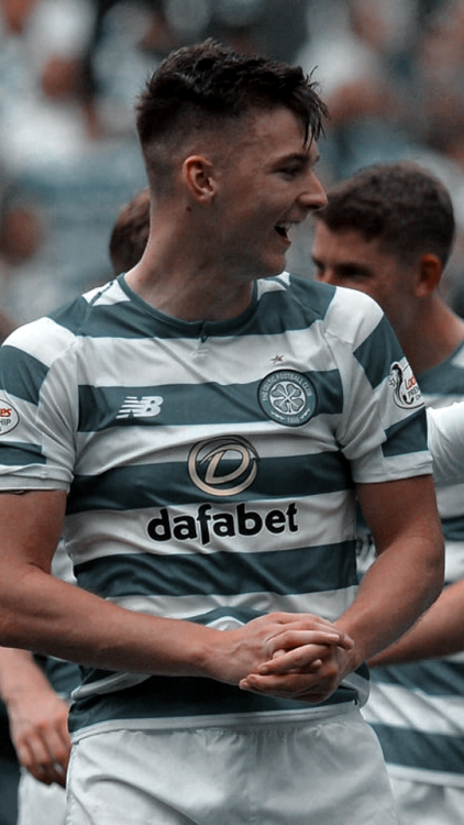 urufutbol: lockscreens kieran tierney 