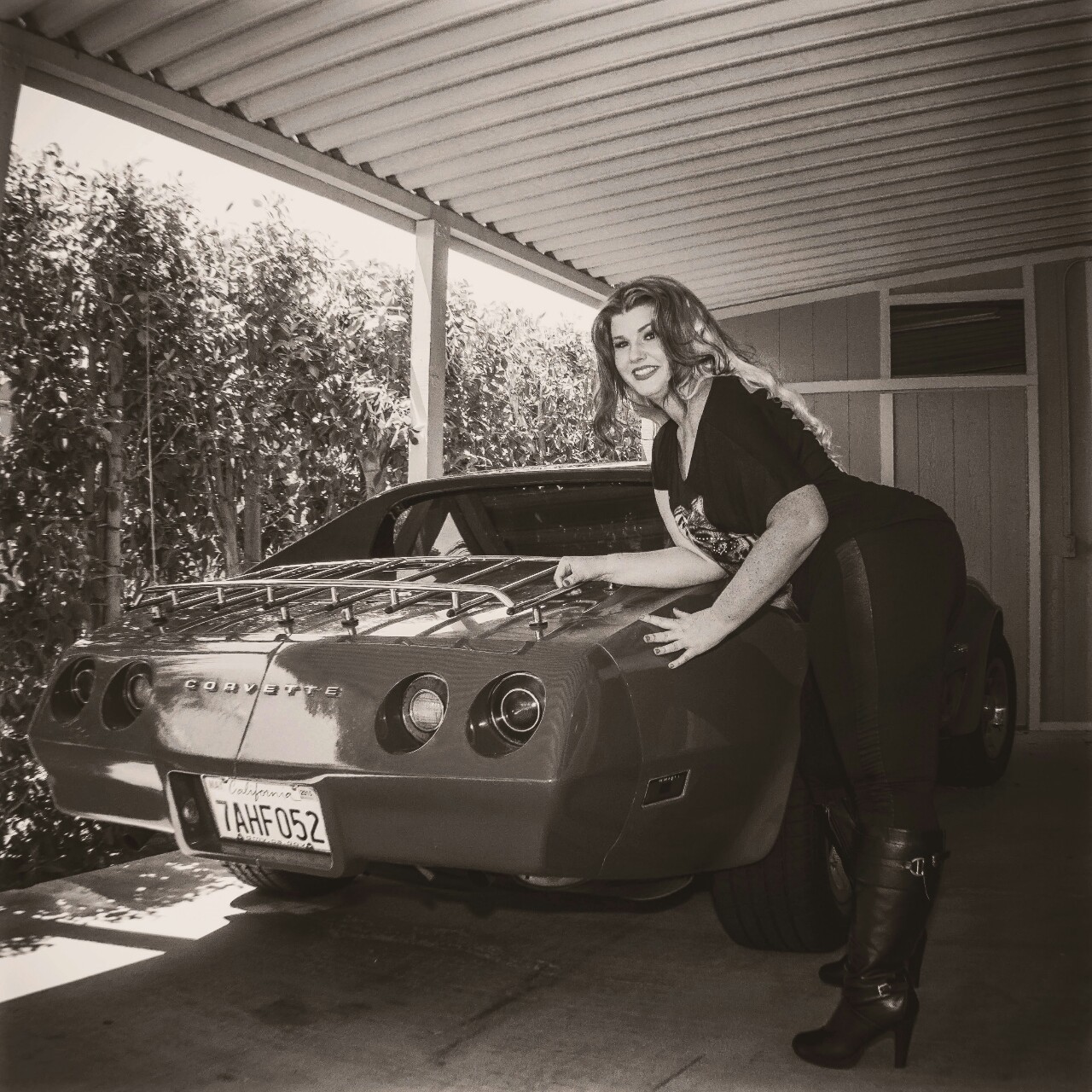 curvypinup:  Little red corvette 