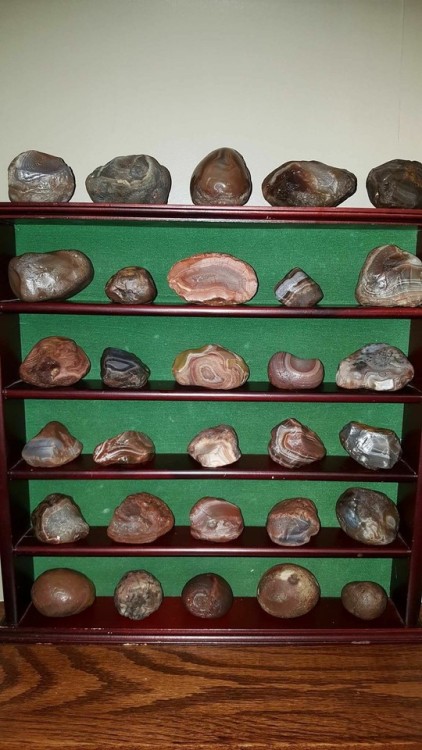 agates