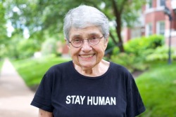 its-salah: Holocaust survivor and advocate for Palestinian human rights Hedy Epstein has died. May she rest in peace.  Hedy Epstein, 1924-2016. 