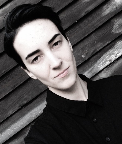 lumannn:    Twitter ✸ Ask.fm ✸ Instagram    