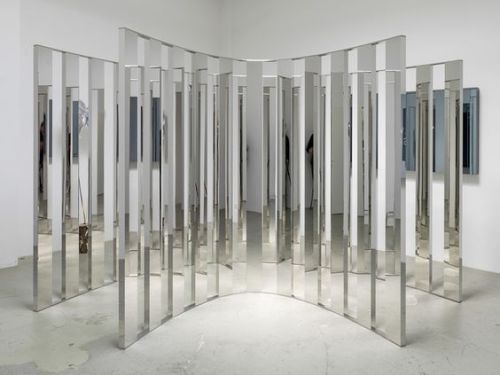 virtualgeometry:
“Jeppe Hein, ‘Parallel Mirrors,’ 2015, KÖNIG GALERIE
”