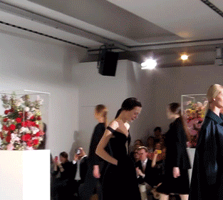 messgala:  Kinga cries at Raf Simons final show for Jil Sander