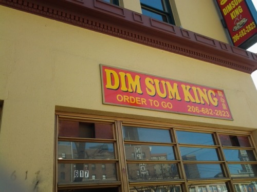 danadanes:  foreigneers:  Chinatown Seattle, WA  bby I will be back SO soon.