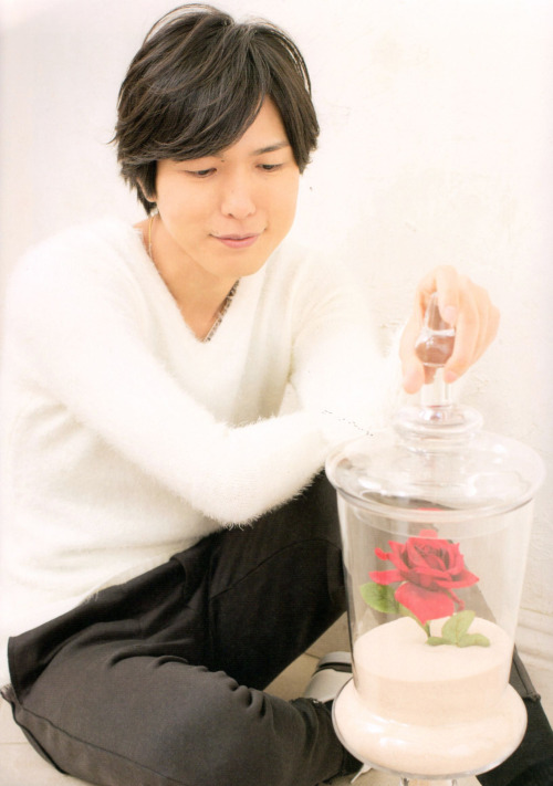 seiyuu: Kamiya Hiroshi in Pick Up Voice 2016 April Issue Please do not reupload / redistribute my sc