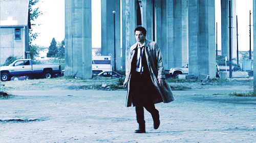 purgatorybby:  tinyurchin:  malfoyinthetardis:  #WALK WALK FASHION BABY  THE NOISE