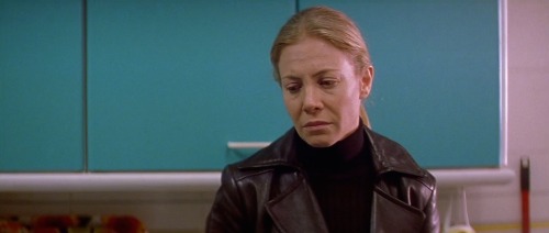 01sentencereviews: Cecilia Roth as ManuelaAll About My Mother (Todo sobre mi madre) (1999, Pedr