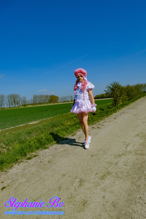 Cute Sissy Girl enyoing a Walk in the Country Side 1