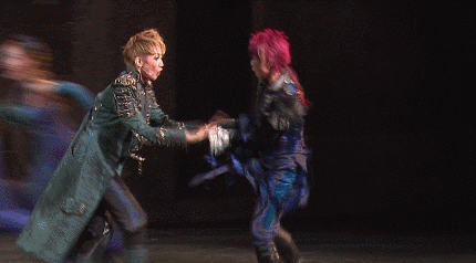 duskky-connoissuer-of-everything:Benvolio and Mercutio from the Takarazuka Romeo and Juliette 2013 B