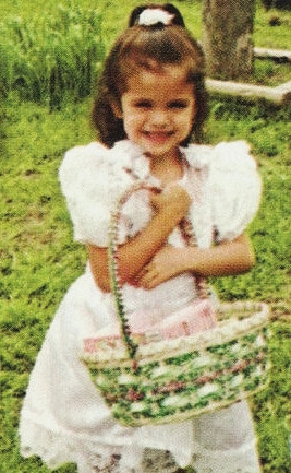 Selena Gomez, Easter 1998People Magazine / © Selena Gomez 