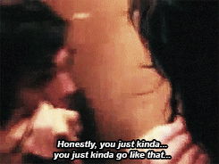 waynegaycy:  Gerard doing his eyeliner. 