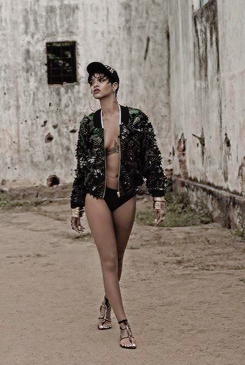 sheisunapologetic:  Vogue Brazil May 2014  