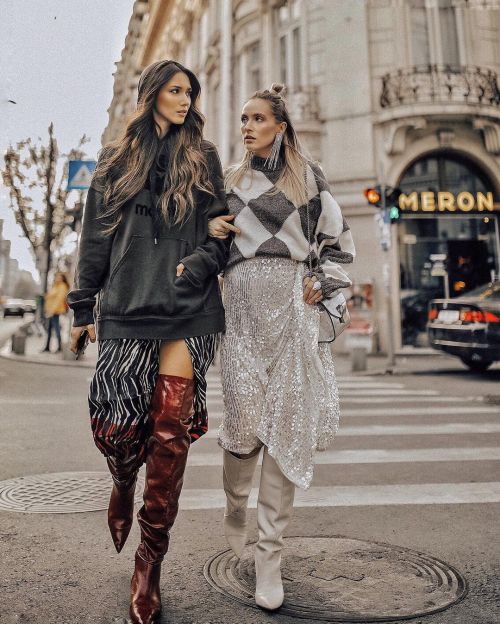 Fashion bloggers Diana Enciu &amp; Alina Tanasa from fabulousmuses 