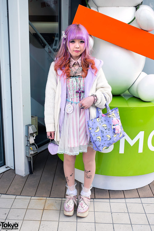 Ombre-haired girl in Harajuku w/ Nile Perch, Candy Stripper, Milklim, Milk &amp; Tokyo Bopper.