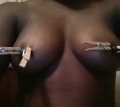 choklatecoveredcherry:  Me and my clothespins!