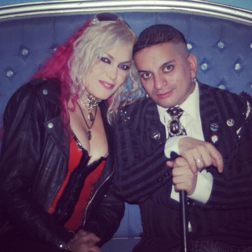 vudulicius:  Feliz cumpleaños mi querido @aletzdarkz Donde quiera que estés, te extrañamos con el alma. #rip #requiem #krueldulf #love #brothers #gothcorp (en Época Bar)