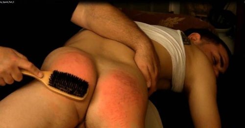 cptfitzvegas:  Our Vegas Daddy sure says it well: &ldquo;Spanking Works!&rdquo;