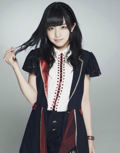 itsumono:  @GEM_maaya_ist新アー写！！！！！！ GEMの武田舞彩です   http://s.ameblo.jp/idolstreet-gem/   #RT #GEM #武田舞彩 