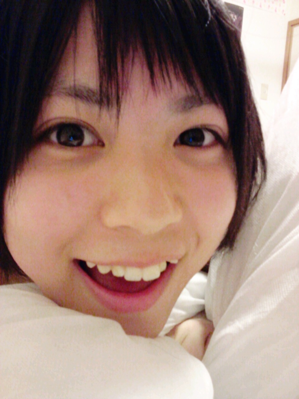 girls48:  why did she become all cute like this?? though I’m not complaining lol