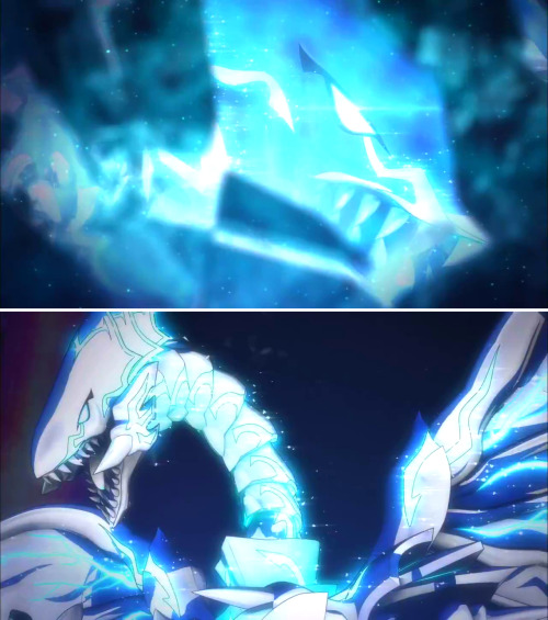 leaninfinity:  Yu-Gi-Oh! The Dark Side of DimensionsBlue-Eyes Alternative White Dragon Pero mira que