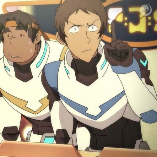 blckpaladinlance: HES SO CUTE