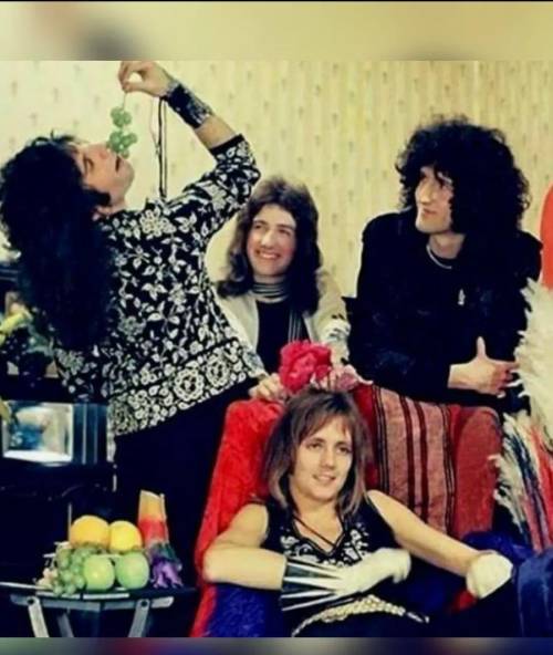 Queen Photoshoot In Freddie's Flat, 1972