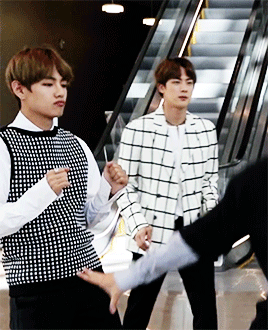 jhverse: kths: adorable af @loveutae