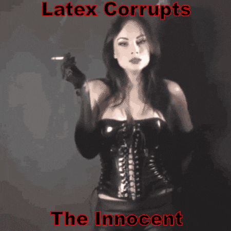 jamies-latex-lust:Some start as a Princess. But end up a Queen.