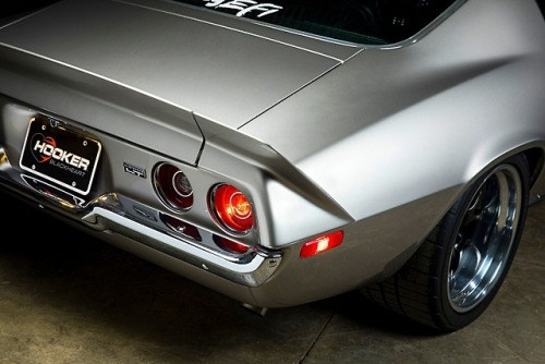 hotrodzandpinups:utwo:‘73 Chevrolet Camaro© chuck vranasHRP