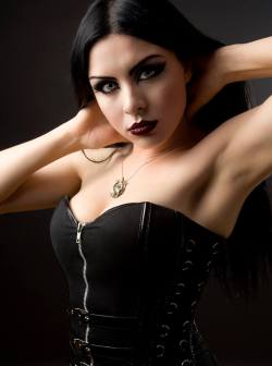 gothicandamazing:  Model: Lady Kat EyesPhoto: