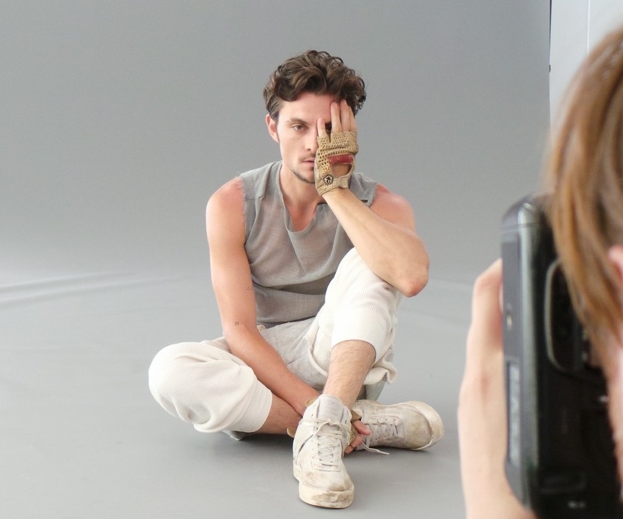 vispreeve:  Shiloh Fernandez for JustJared.com, October 2014 