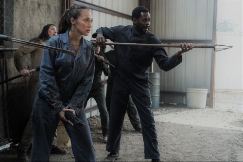 fy-alyciadc:  HQ stills of Alicia Clark in #FearTWD episode 602 via @FFASiteTweets