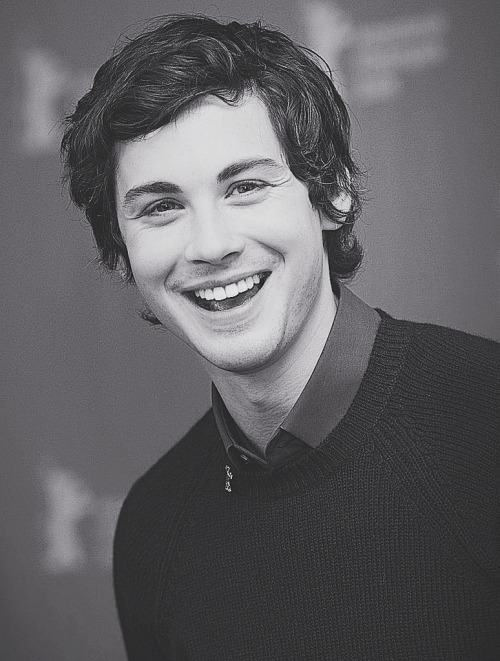 Logan Lerman Tumblr_o4kvi81ueL1qm178co1_500