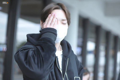  190406 | Gimpo Airport Arrival© HONEY CHICKEN | do not edit. 