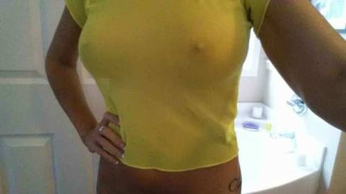 nipplespokingthrough:  Check out @luckyone0108 for more www.nipplespokingthrough.tumblr.com