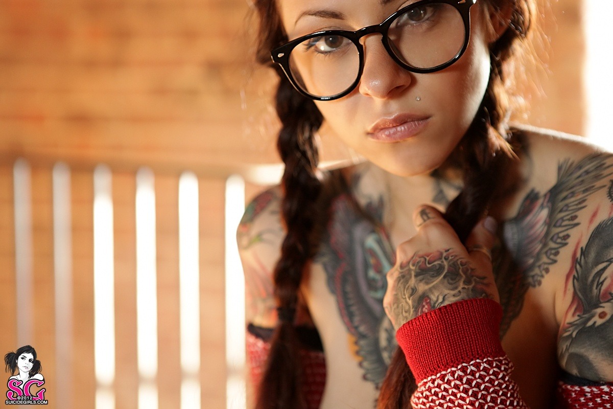 suicide&ndash;love:  GoGo.