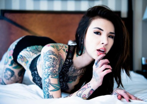 Porn Neptune Suicide photos