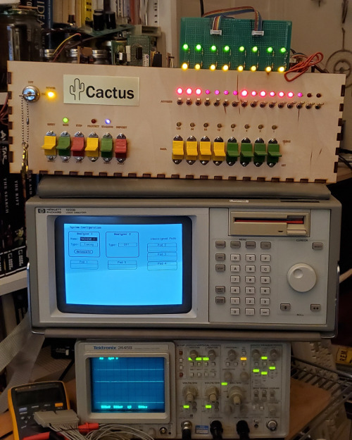 commodorez:Hewlett Packard 1650B Logic Analyzer