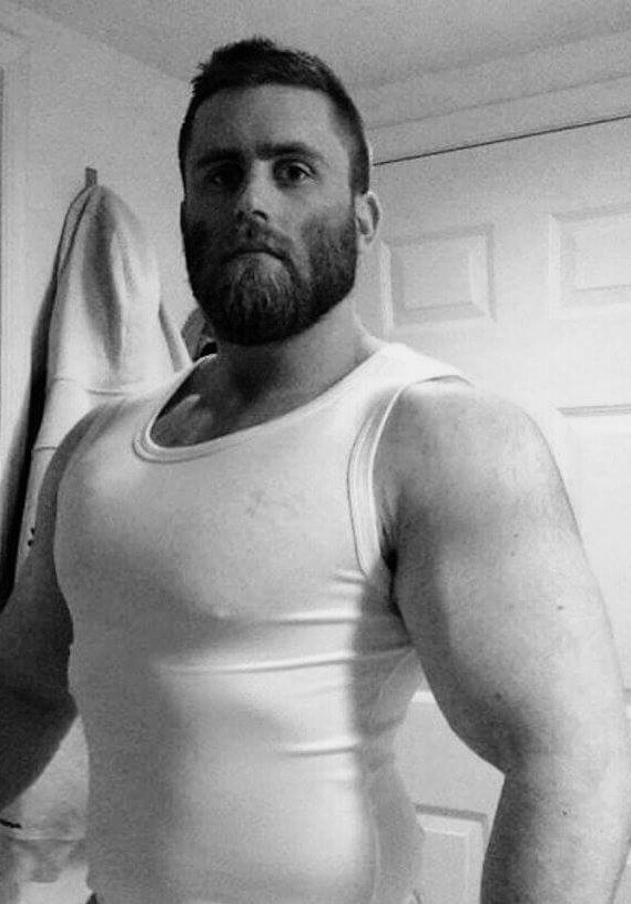 Fur, Tats, Leather and Scruff...