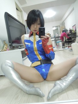 ajpjmwu:  うしじまいい肉 Ushijima iiniku コスプレイヤー Cosplayer