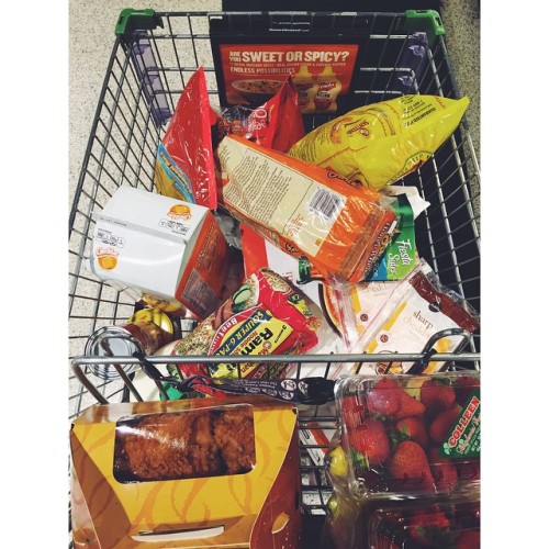 Cashier: &ldquo;Woah, it looks like you&rsquo;re going to party!&rdquo;  Me: &ldquo;