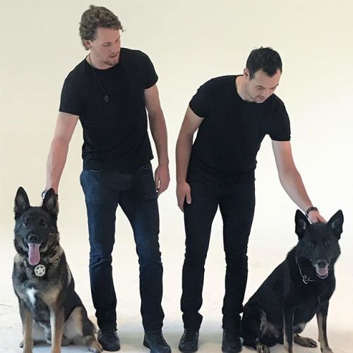 thedallastars: ellenkyhair: Behind the scenes with the #dallasstars and #dallaspd #k9unit ! Get read